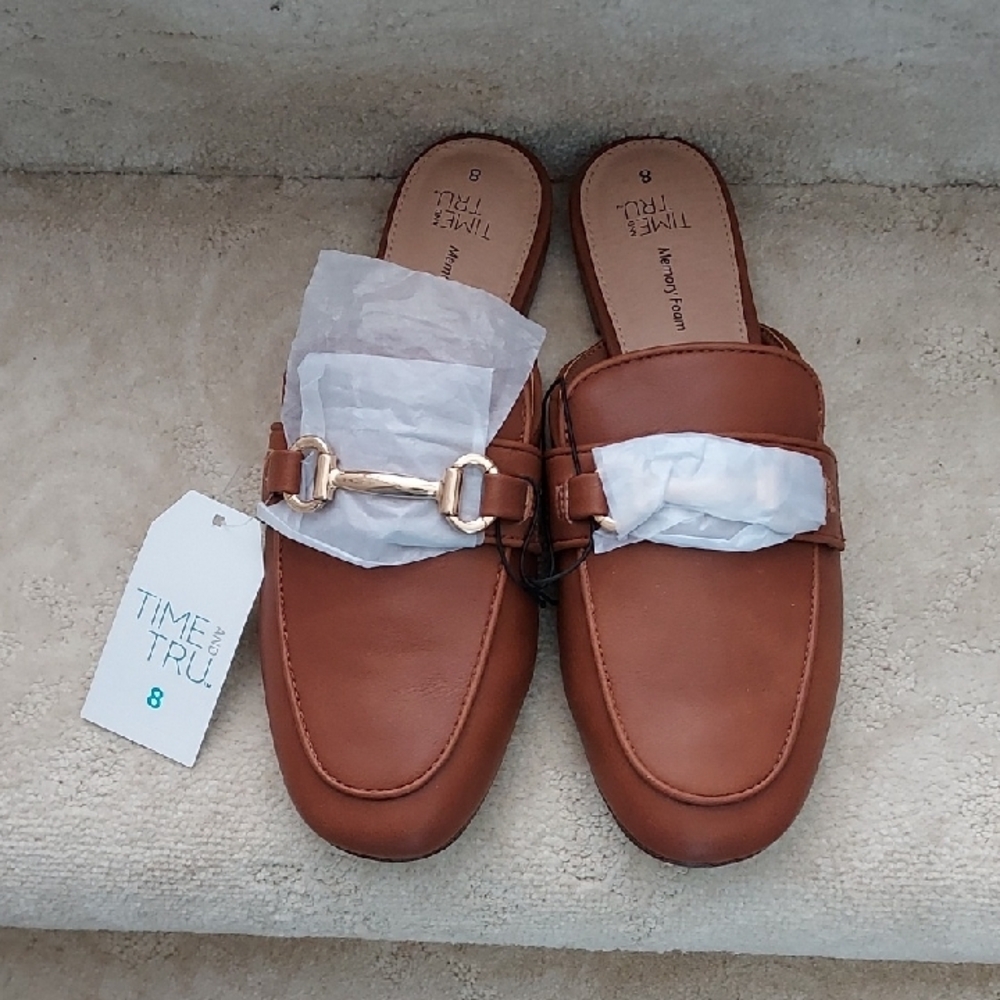 Time and Tru Brown Loafers